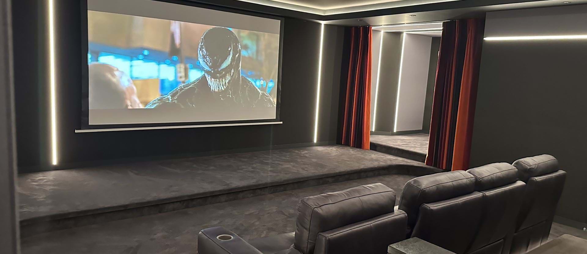 Main Cinema Ven 1